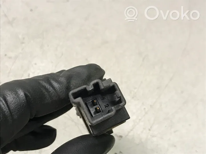 Volvo S80 Airbag deployment crash/impact sensor 8622365