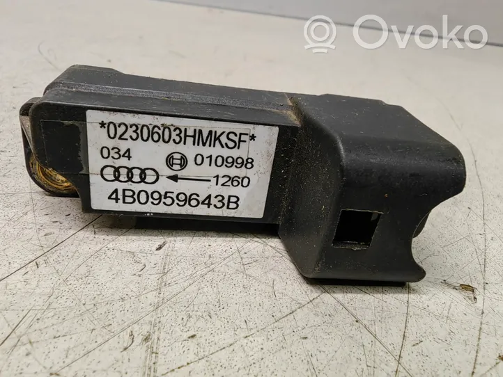 Audi A6 S6 C5 4B Sensore d’urto/d'impatto apertura airbag 4B0959643B