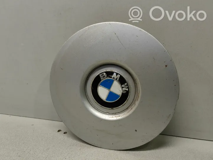 BMW 5 E34 Tapacubos original de rueda 36131178728