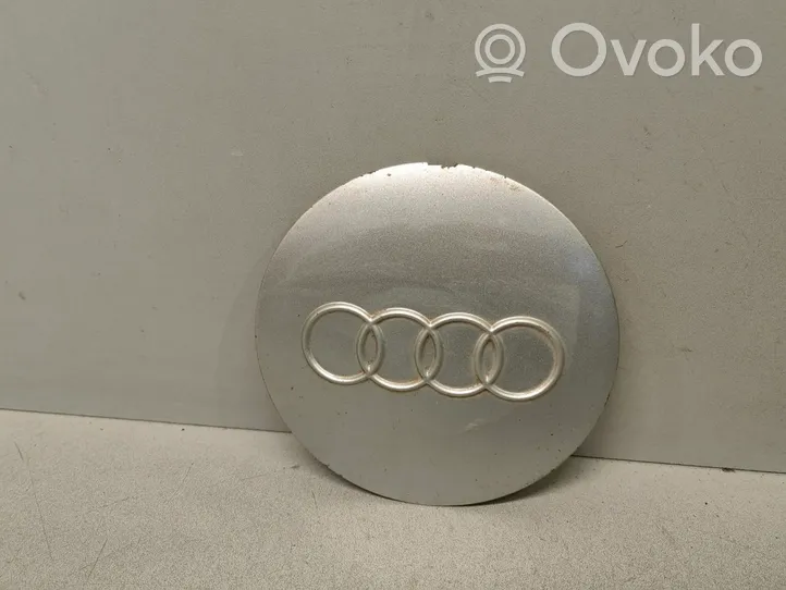 Audi A4 S4 B5 8D Alkuperäinen pölykapseli 8D0601165B