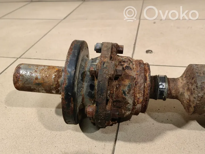 Mitsubishi Pajero Rear driveshaft/prop shaft 