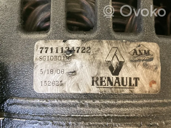 Renault Scenic I Генератор 7711134722