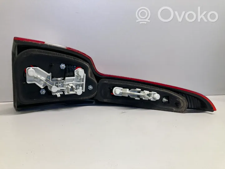 Volvo V50 Feux arrière / postérieurs 30698921