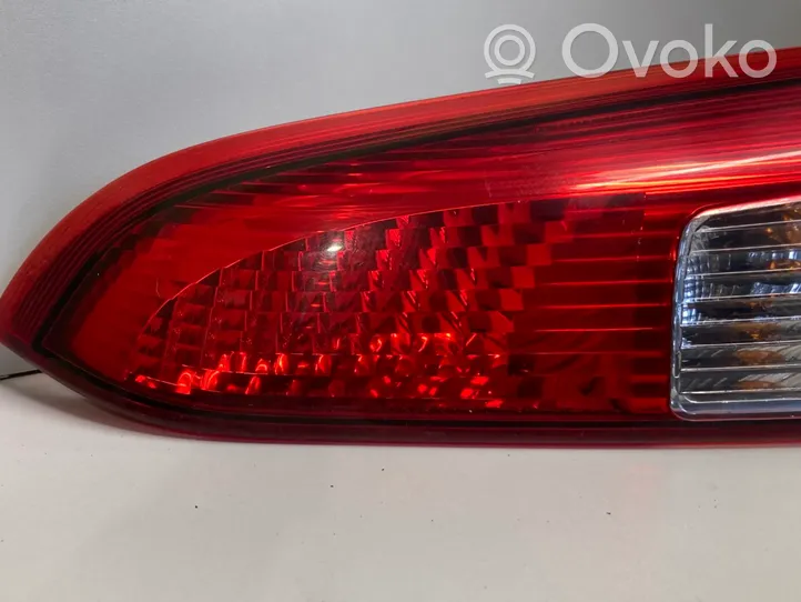 Volvo V50 Galinis žibintas kėbule 30698921