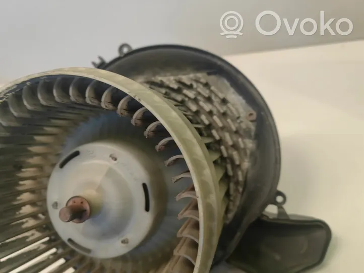 Volvo V70 Heater fan/blower 28417