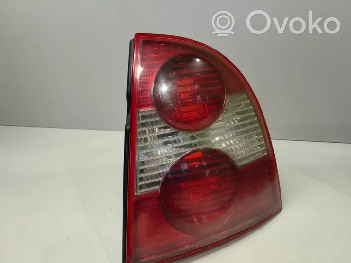 Volkswagen PASSAT B5.5 Lampa tylna 3B5945096AE