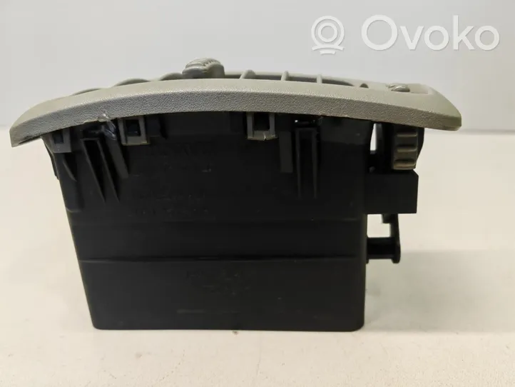 Renault Trafic II (X83) Dashboard side air vent grill/cover trim R6136S150