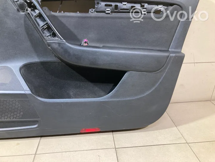 Volkswagen PASSAT B7 Rivestimento del pannello della portiera anteriore 3AB867012