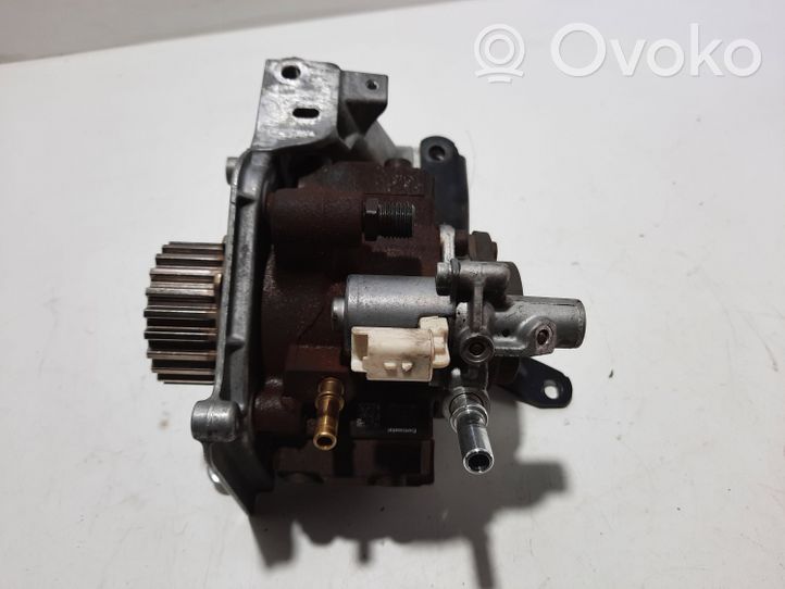 Citroen C4 Grand Picasso Pompe d'injection de carburant à haute pression 9672605380