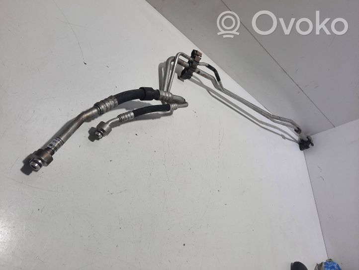 Volkswagen Touareg II Tubo flessibile aria condizionata (A/C) 7P0820885