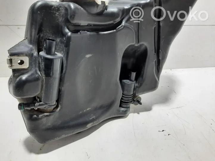 Mercedes-Benz C AMG W204 Réservoir de liquide lave-glace A2048602260