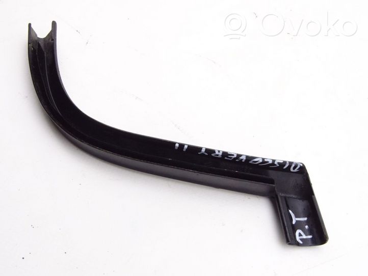 Land Rover Discovery Katon muotolistan suoja DBC101400