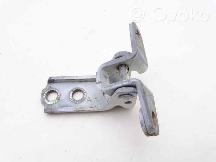 Mitsubishi Pajero Front door hinge set 