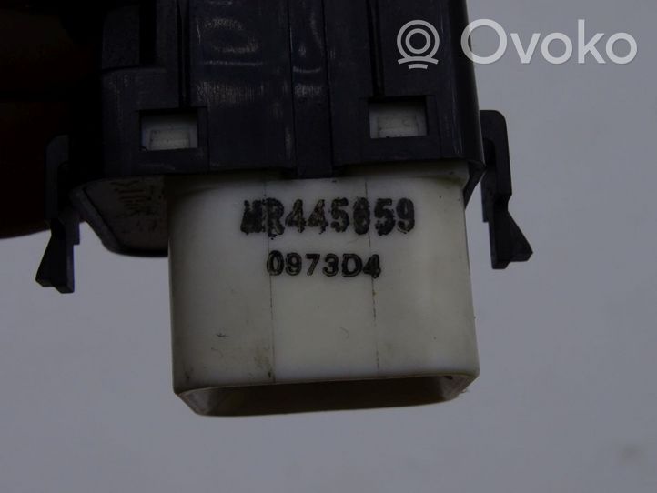 Mitsubishi Pajero Interrupteur antibrouillard MR445659