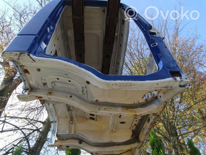 Iveco Daily 3rd gen Rivestimento anteriore minigonna laterale 