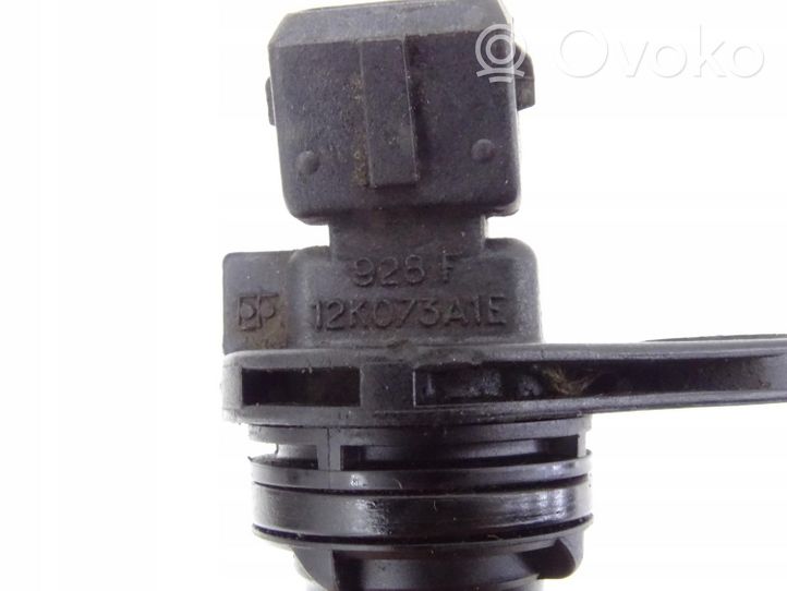 Ford Focus Zawór sterujący / Ustawienia wałka rozrządu 928F12K073A1E