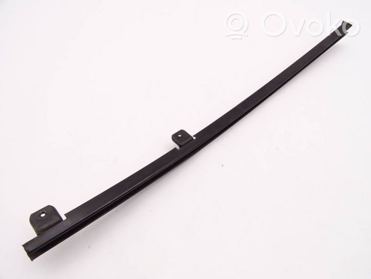 Suzuki Grand Vitara I Oven lasin kisko SUZUKI_VITARA_I_88-97_PRO