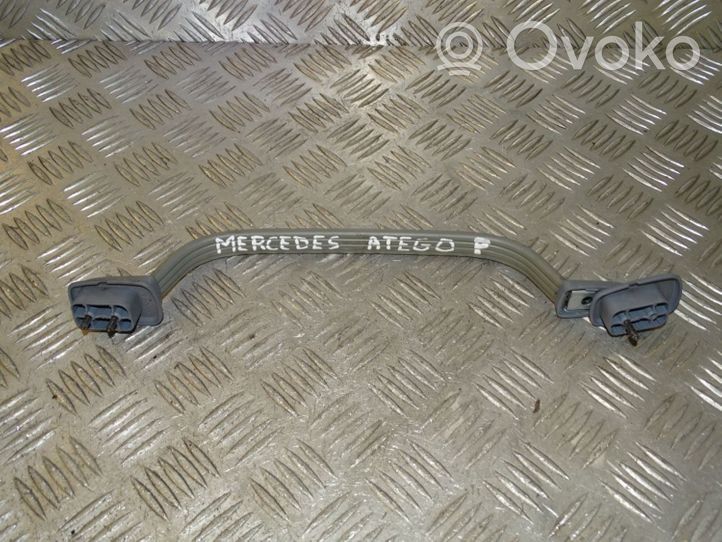 Mercedes-Benz EQS V297 Fissaggio gancio/anello 