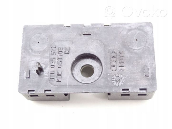 Audi A4 S4 B5 8D Modulo di controllo ventola 8T0035570