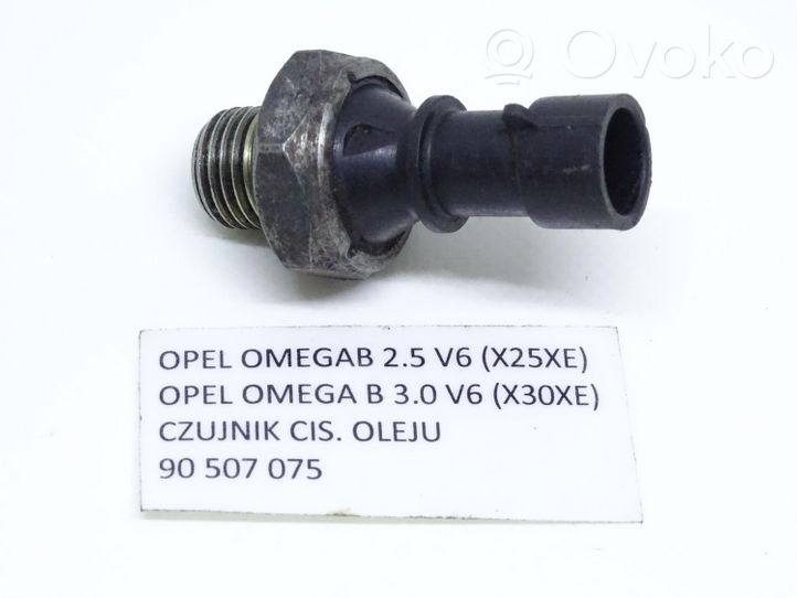 Opel Omega A Muut ohjainlaitteet/moduulit 90507075