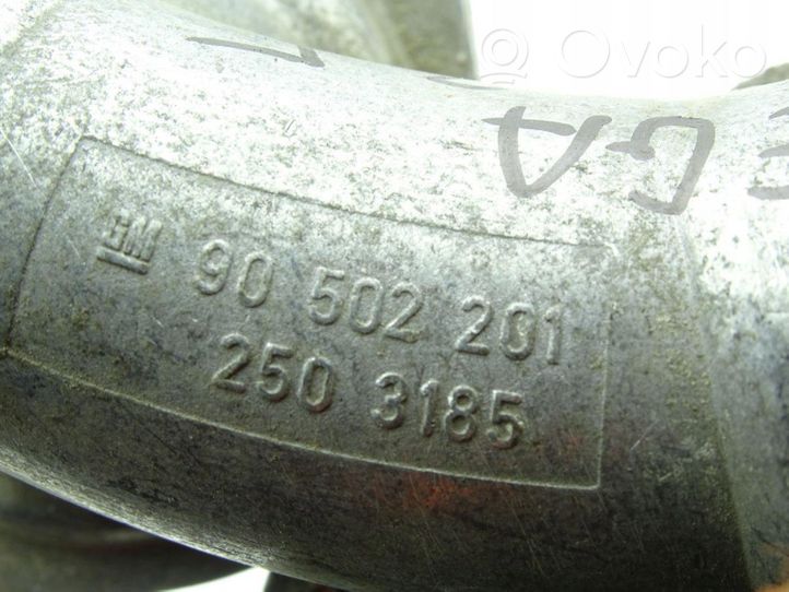 Opel Omega B1 Termostaatin kotelo (käytetyt) 90502201