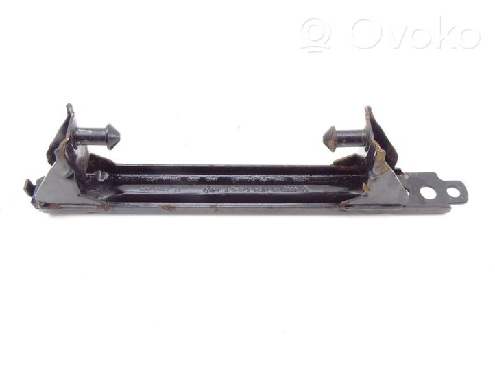 Audi A3 S3 8P Staffa/supporto di montaggio della marmitta 1K0253144AP