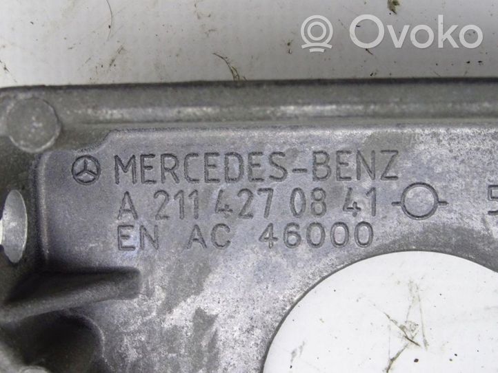 Mercedes-Benz CLS C219 Käsijarru seisontajarrun vipukokoonpano A2114270841 