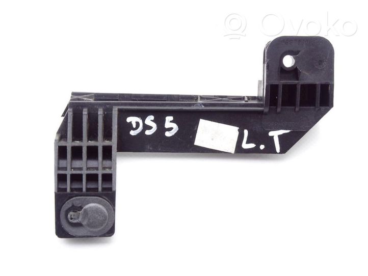 Citroen DS5 Rail de vitre 9687060180