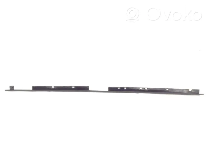 Iveco Daily 4th gen Moulure de porte coulissante 500327788