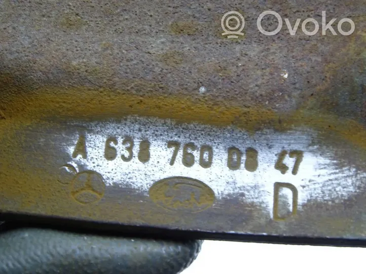 Mercedes-Benz Vito Viano W638 Rail supérieur de porte coulissante A6387600847