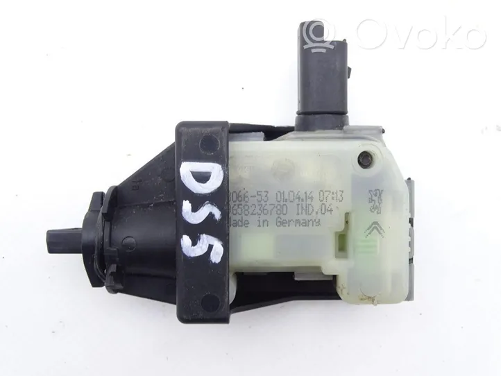 Citroen DS5 Verrouillage du bouchon du réservoir de carburant 9658236780