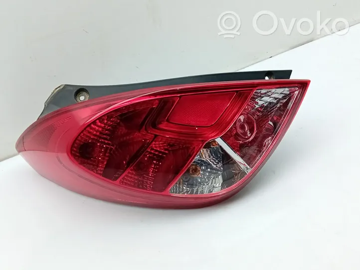 Hyundai i20 (GB IB) Lampy tylnej klapy bagażnika 