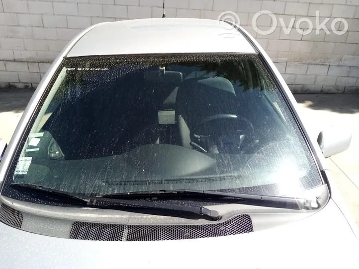 Toyota Yaris Pare-brise vitre avant 