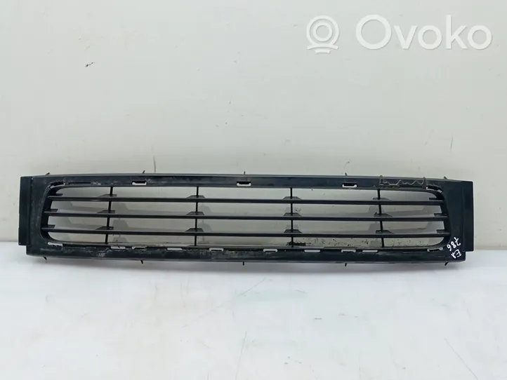 Porsche Cayenne (9PA) Atrapa chłodnicy / Grill 