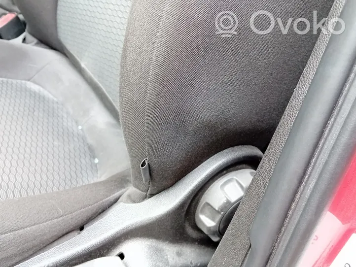 Opel Corsa E Seat airbag 