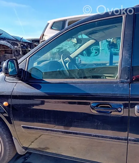 Chrysler Voyager Vetro del finestrino della portiera anteriore - quattro porte 