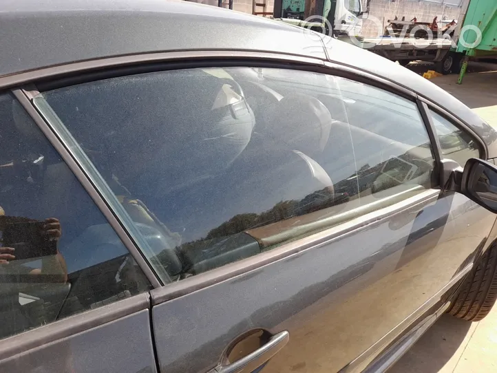 Peugeot 307 CC Fenster Scheibe Tür vorne (4-Türer) 