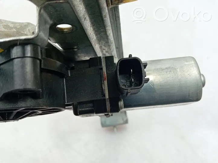 Renault Zoe Front window lifting mechanism without motor 