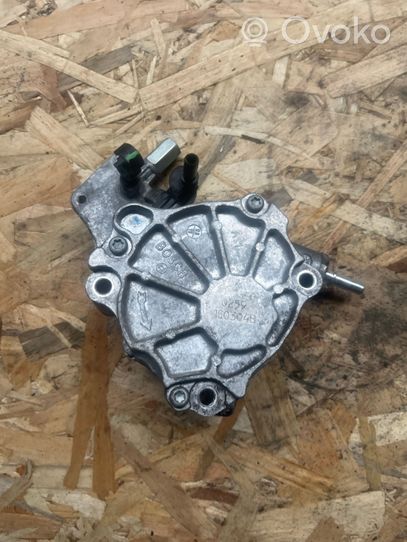 Land Rover Discovery Sport Pompe à vide 1c0304B