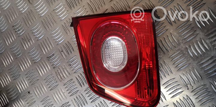 Volkswagen Tiguan Tailgate rear/tail lights 