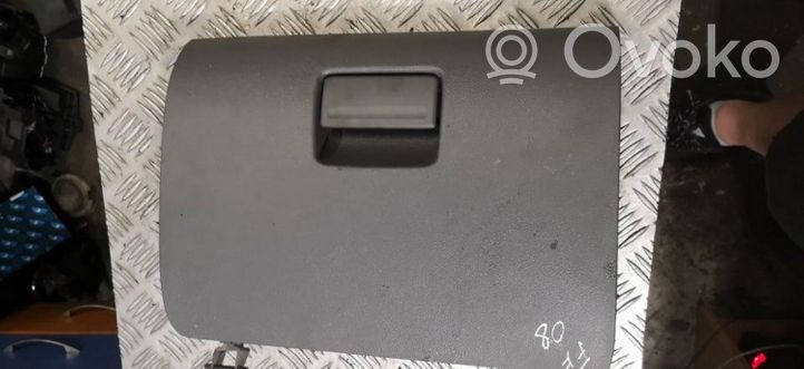 Ford Focus Glove box lid/cover 