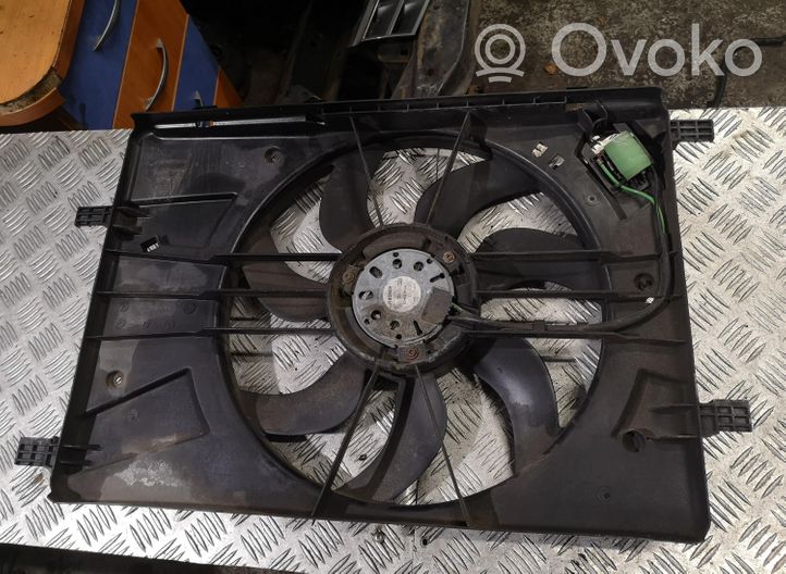 Opel Astra J Convogliatore ventilatore raffreddamento del radiatore 