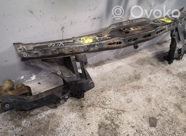 Mercedes-Benz Vito Viano W639 Support de radiateur sur cadre face avant 