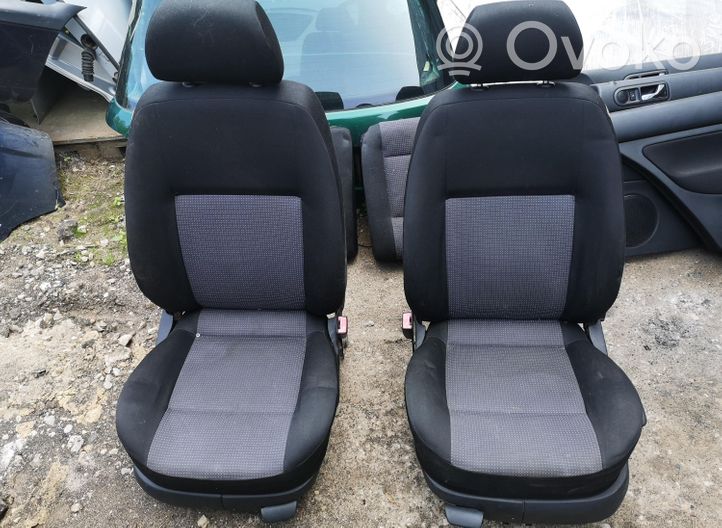 Volkswagen Golf IV Set interni 