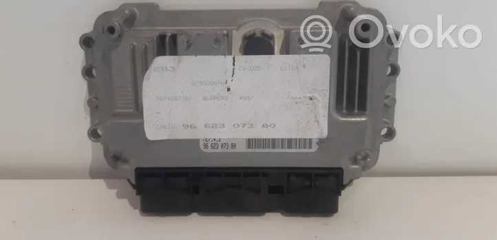 Citroen C4 I Calculateur moteur ECU 9662307380