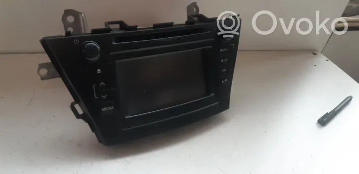 Toyota Prius (XW30) Panel / Radioodtwarzacz CD/DVD/GPS 8614047150
