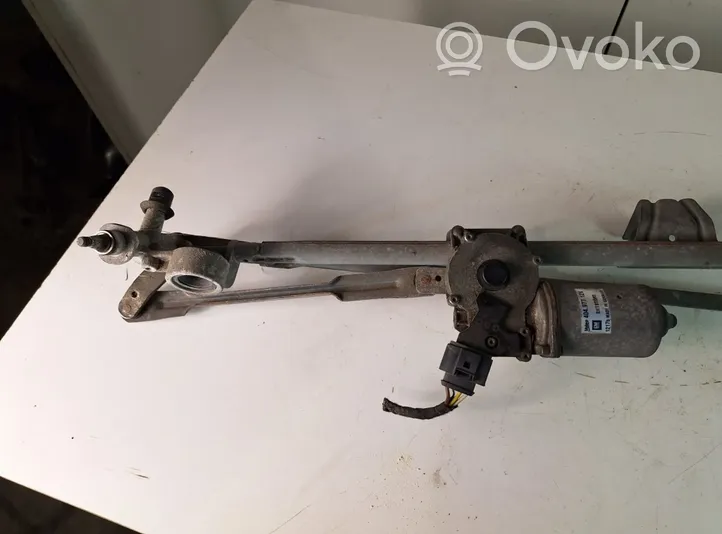 Opel Zafira B Front wiper linkage 404.977