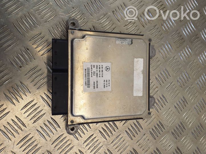 Mercedes-Benz C W204 Variklio valdymo blokas A6519007500