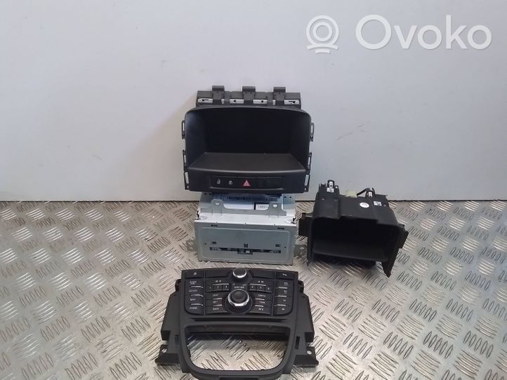 Opel Astra J Radio/CD/DVD/GPS-pääyksikkö 95196687