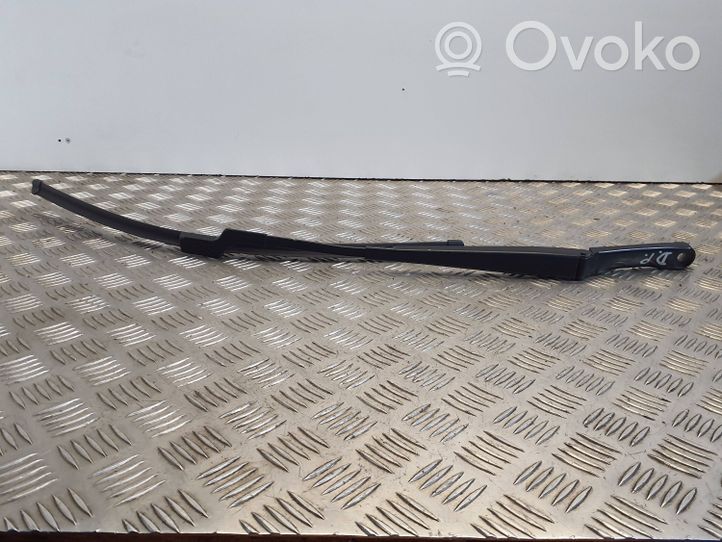 Opel Astra J Priekinio stiklo valytuvas 3392125734